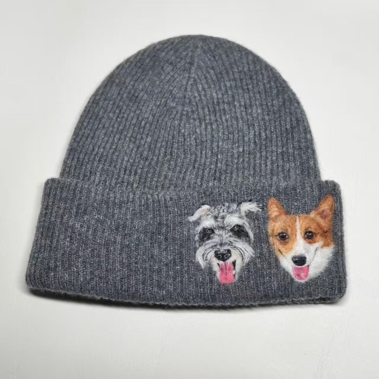 🧵 Beanie mit Haustierporträt nach Maß – Handgefilzter Nadel-Art-Hut