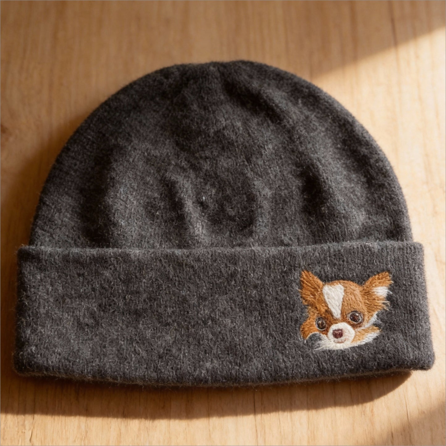 🧵 Beanie mit Haustierporträt nach Maß – Handgefilzter Nadel-Art-Hut