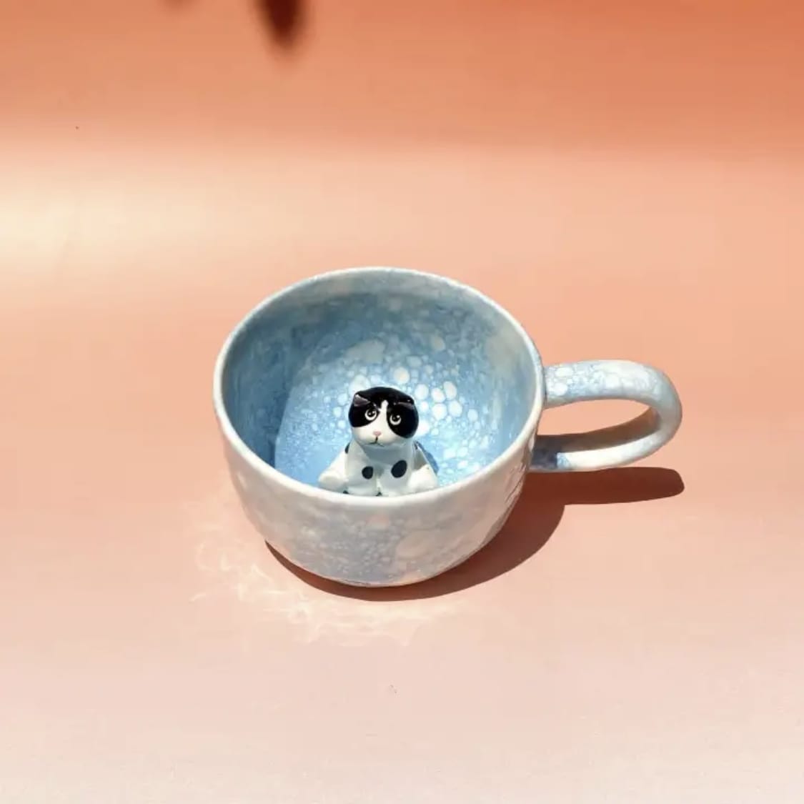 Personalisierte Haustier-Schneeflocken-Tasse – 350ml Keramiktasse mit 1 oder 2 Haustierfiguren